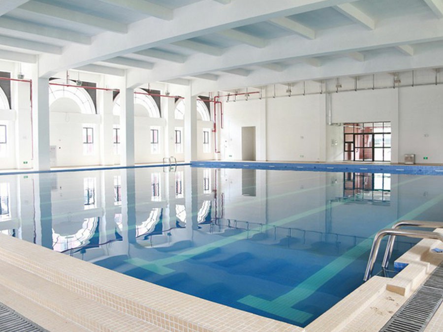 廣州金沙洲華僑中學恒溫泳池工程