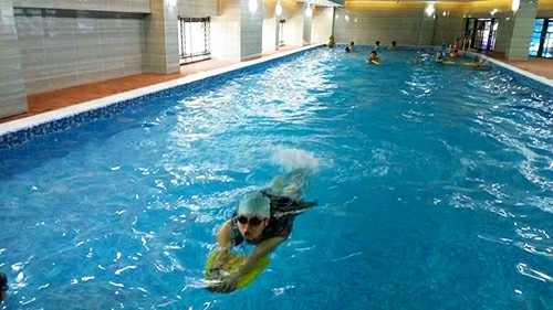 湖北武漢渥格健身會所鋼結(jié)構(gòu)恒溫泳池工程（武昌店）