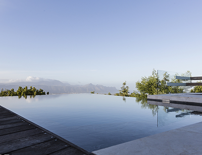 戴高樂泳池設備成功簽訂廣州中山中海翠林別墅泳池設備項目