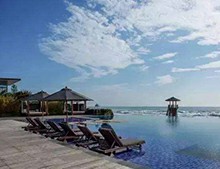 戴高樂無邊際泳池 私家別墅首選迷你泳池