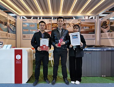 砥礪前行,載譽(yù)而歸！戴高樂(lè)無(wú)邊際泳池榮膺紅棉中國(guó)設(shè)計(jì)獎(jiǎng)