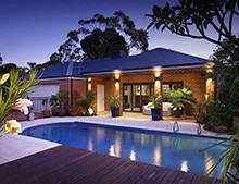 室內泳池設備工程公司不會選就虧大啦,方法學起來!