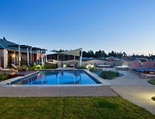 室外游泳池設(shè)備公司哪家靠譜?不知道的請(qǐng)看這里[戴高樂泳池設(shè)備]