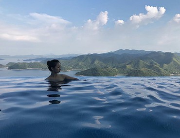 無邊際泳池為什么選擇法國戴高樂?這個理由就足夠了[戴高樂泳池設備]