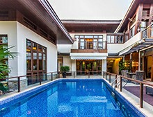 還在為別墅游泳池建設(shè)而煩惱？無(wú)邊泳池徹底解決你的難題[戴高樂(lè)泳池設(shè)備]