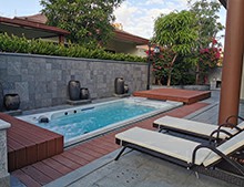 家庭別墅游泳池為何最終都選擇無邊際泳池?你真的了解嗎[戴高樂泳池設備]