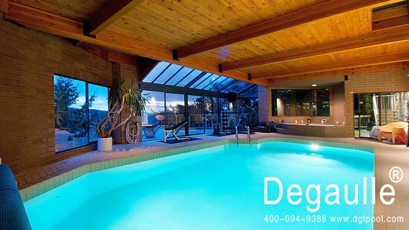 既能恒溫又能除濕的室內恒溫泳池設備之三集一體恒溫除濕熱泵——戴高樂泳池設備