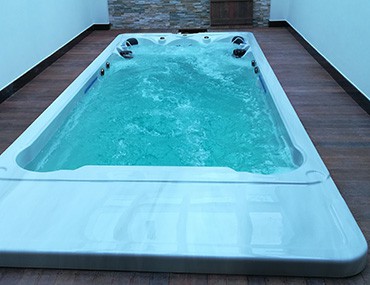 私家別墅泳池新風向：私人沖浪泳池