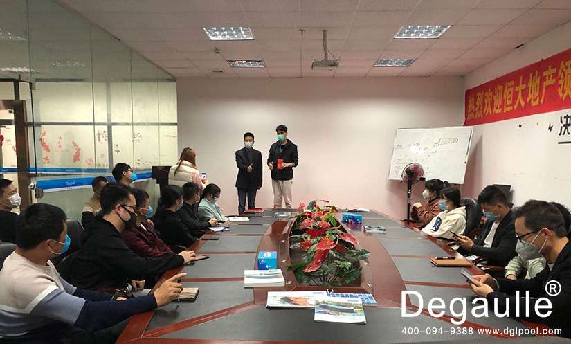 戴高樂泳池設備廠家