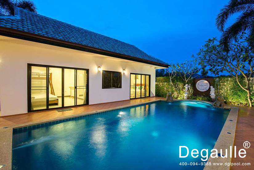 戴高樂(lè)無(wú)邊際泳池 戴高樂(lè)無(wú)邊際泳池