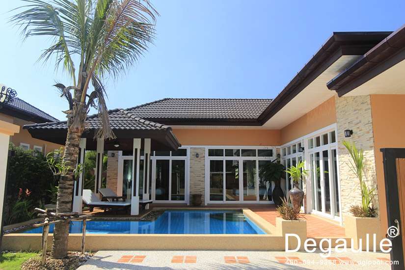 戴高樂無邊際泳池 戴高樂無邊際泳池