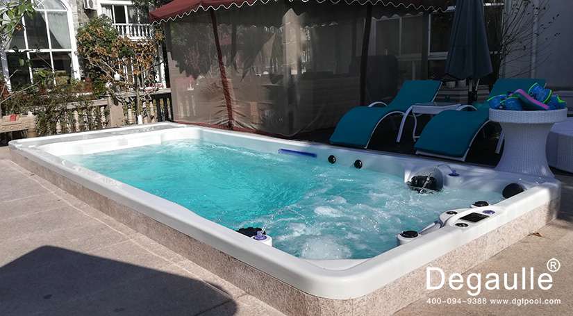 戴高樂無邊際泳池