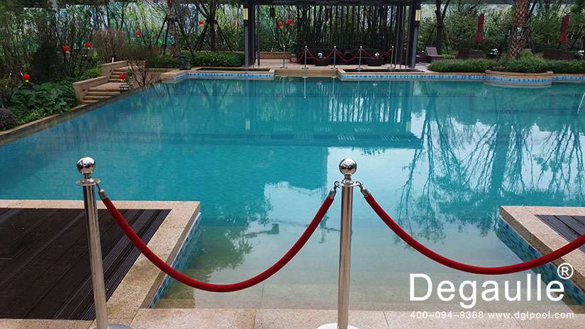 戴高樂恒溫泳池工程