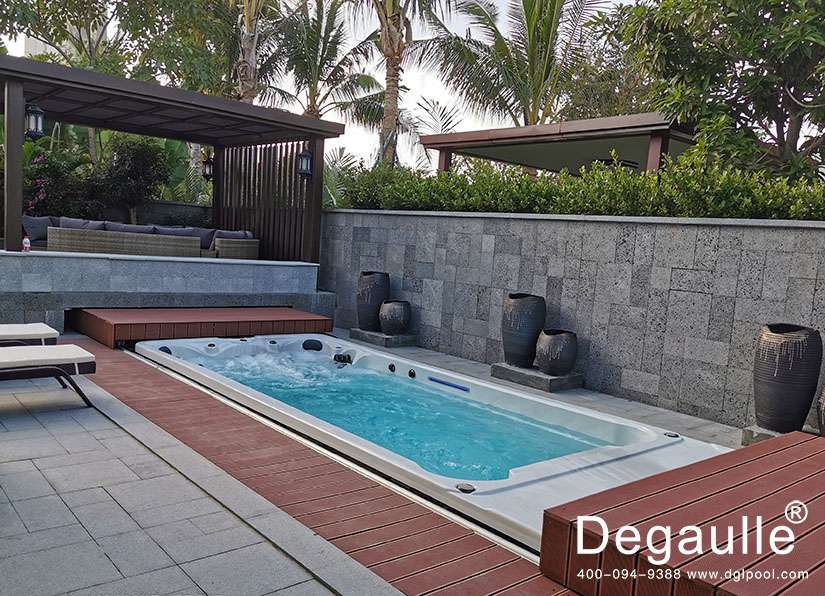 戴高樂無邊際游泳池 戴高樂無邊際游泳池