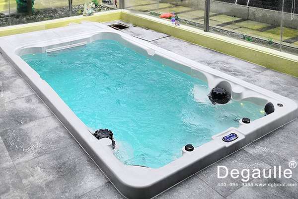 無邊際泳池建設(shè)