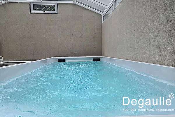 私人別墅無邊際游泳池